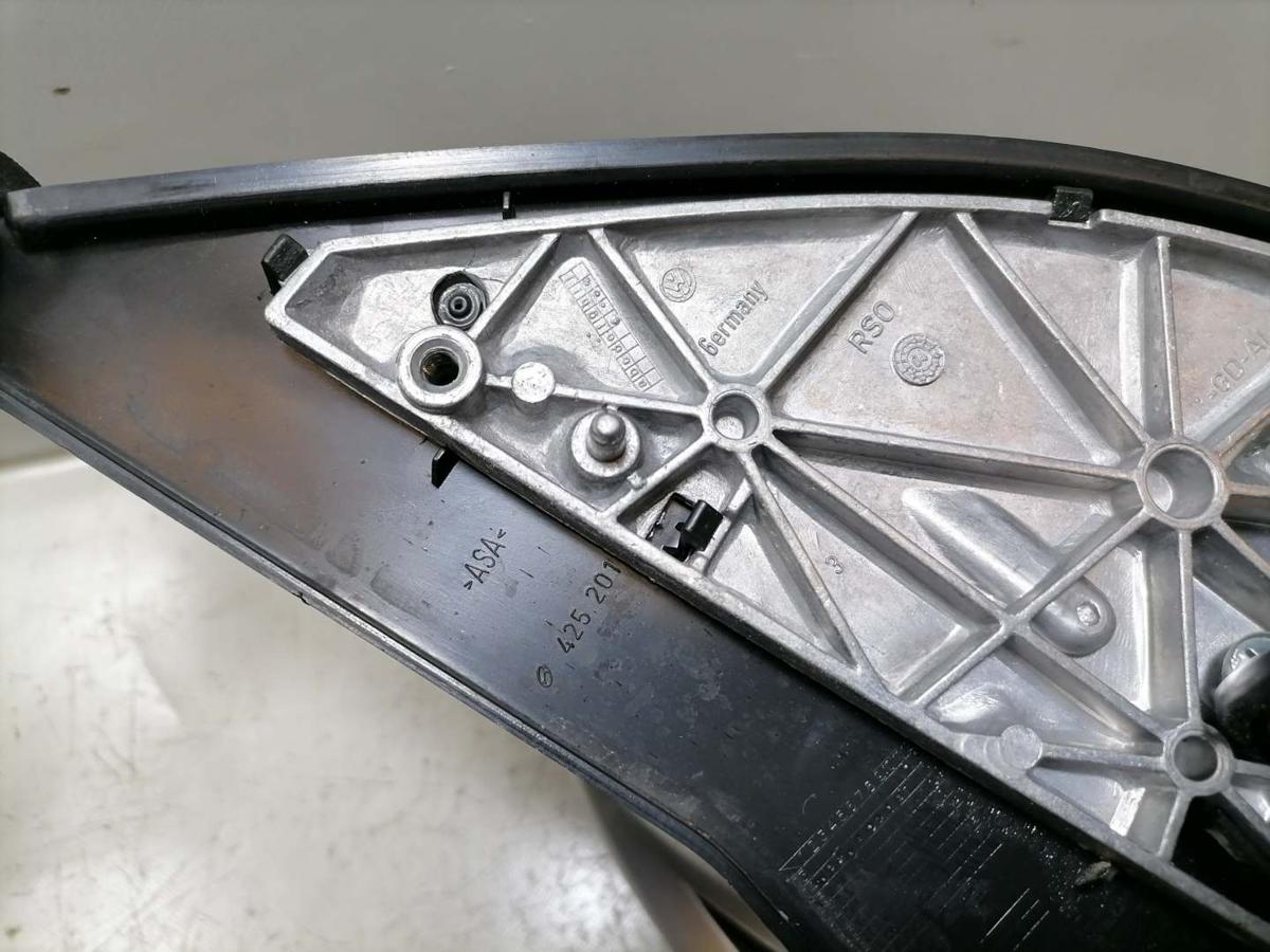 VW Golf 5 original Au&szlig;enspiegel links elektr verstellbar LA7W Reflexsilber BJ04